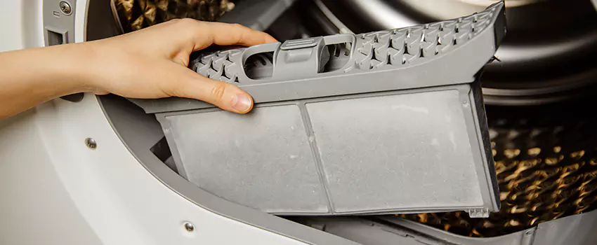 Signs Of A Clogged Dryer Lint Trap in Winston-Salem, North Carolina